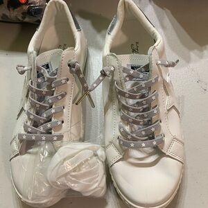 Vintage Havana Star Lace White Sneakers